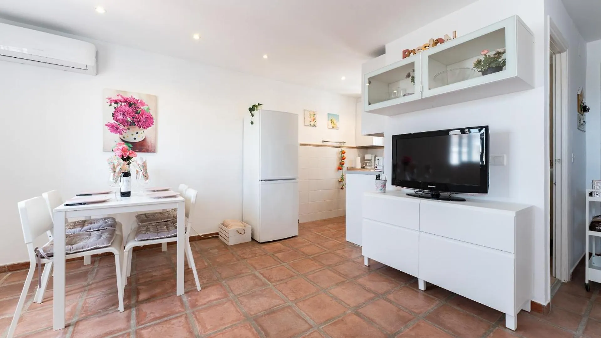מאלגה Beautiful Townhouse Close To Fuengirola 0*,  ספרד
