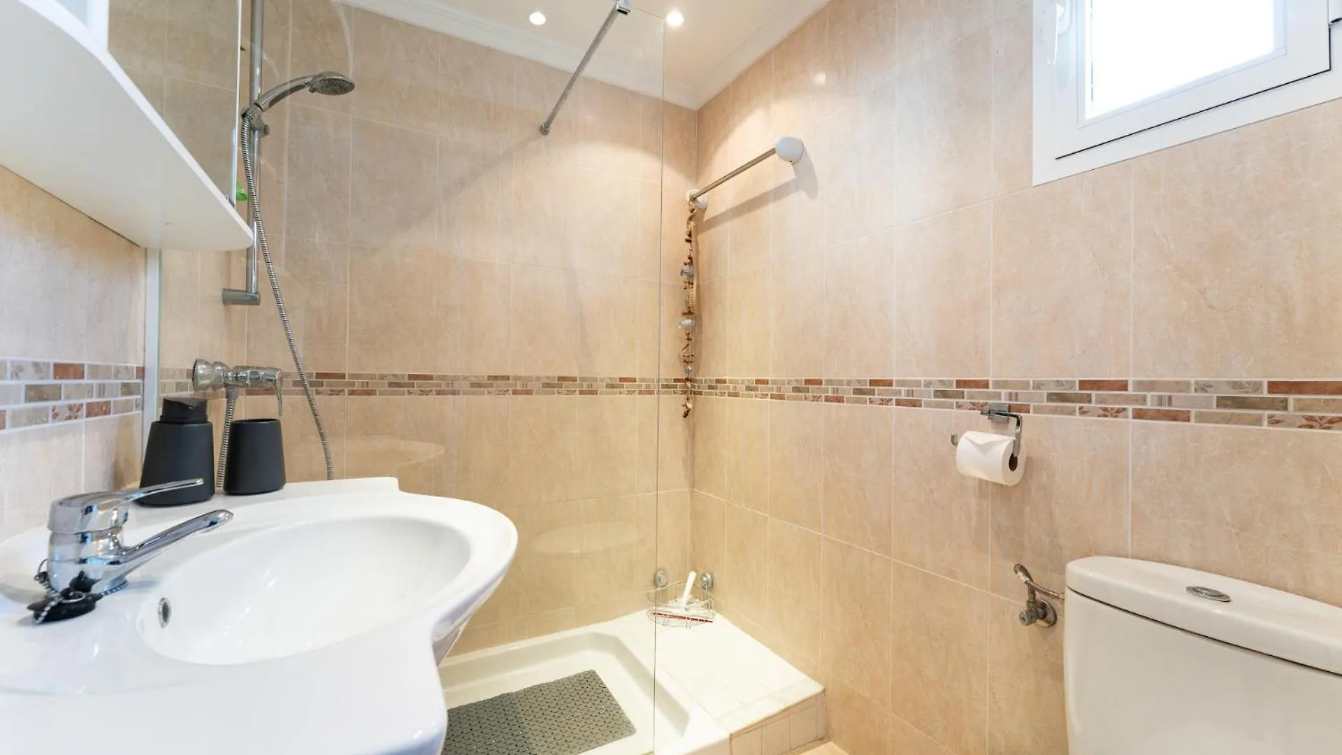 Beautiful Townhouse Close To Fuengirola Malaga Holiday home
