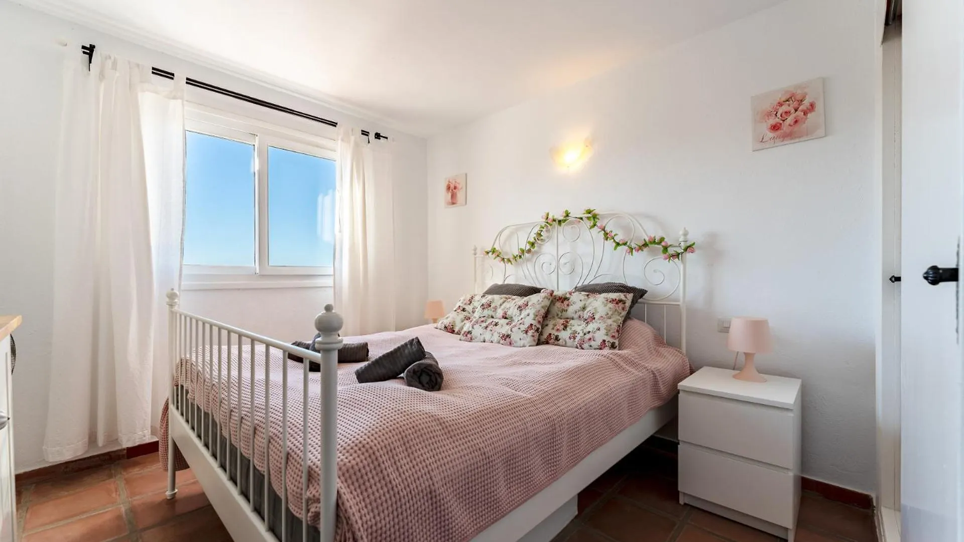 Beautiful Townhouse Close To Fuengirola Malaga Spain