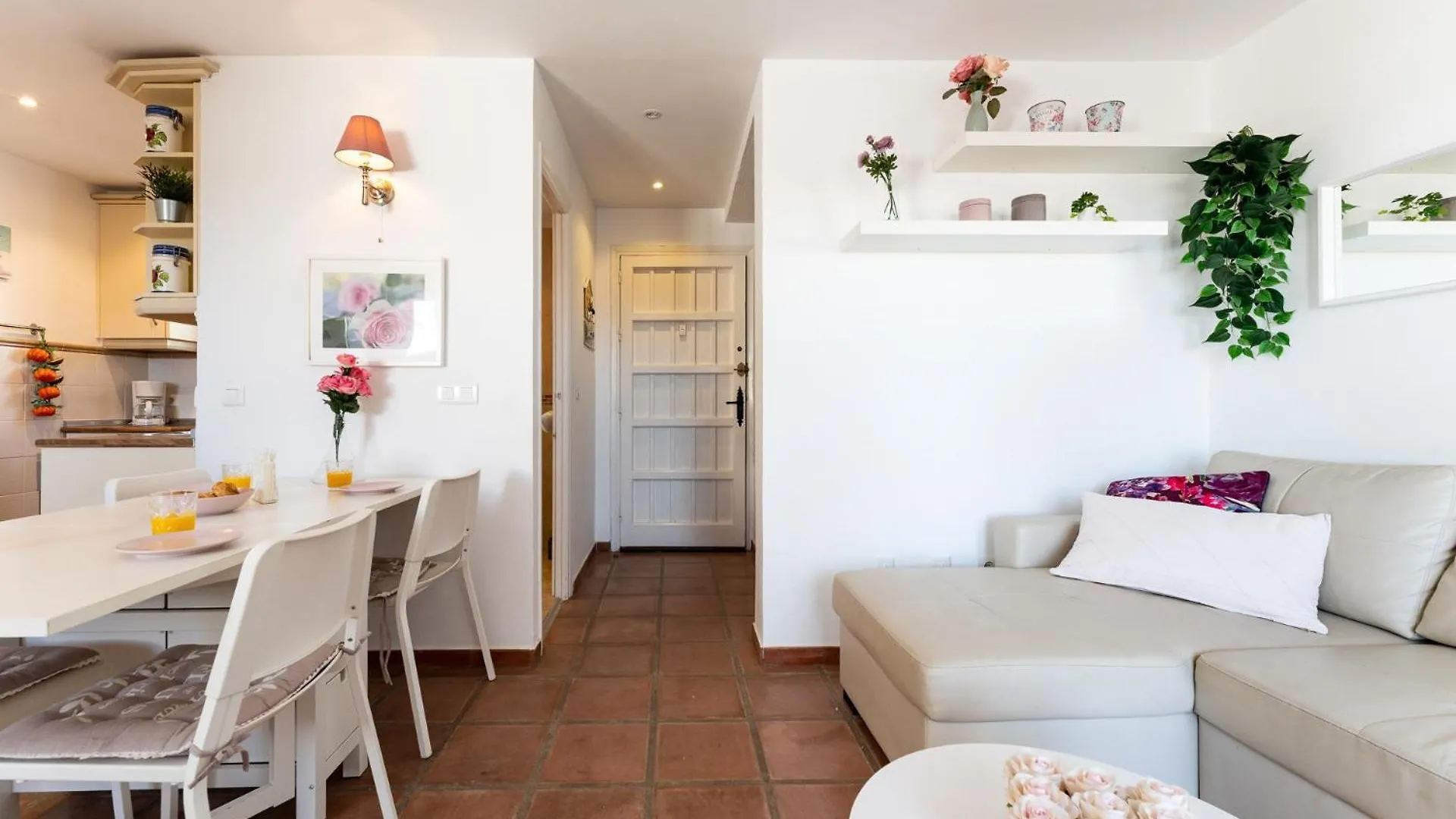 Beautiful Townhouse Close To Fuengirola Malaga