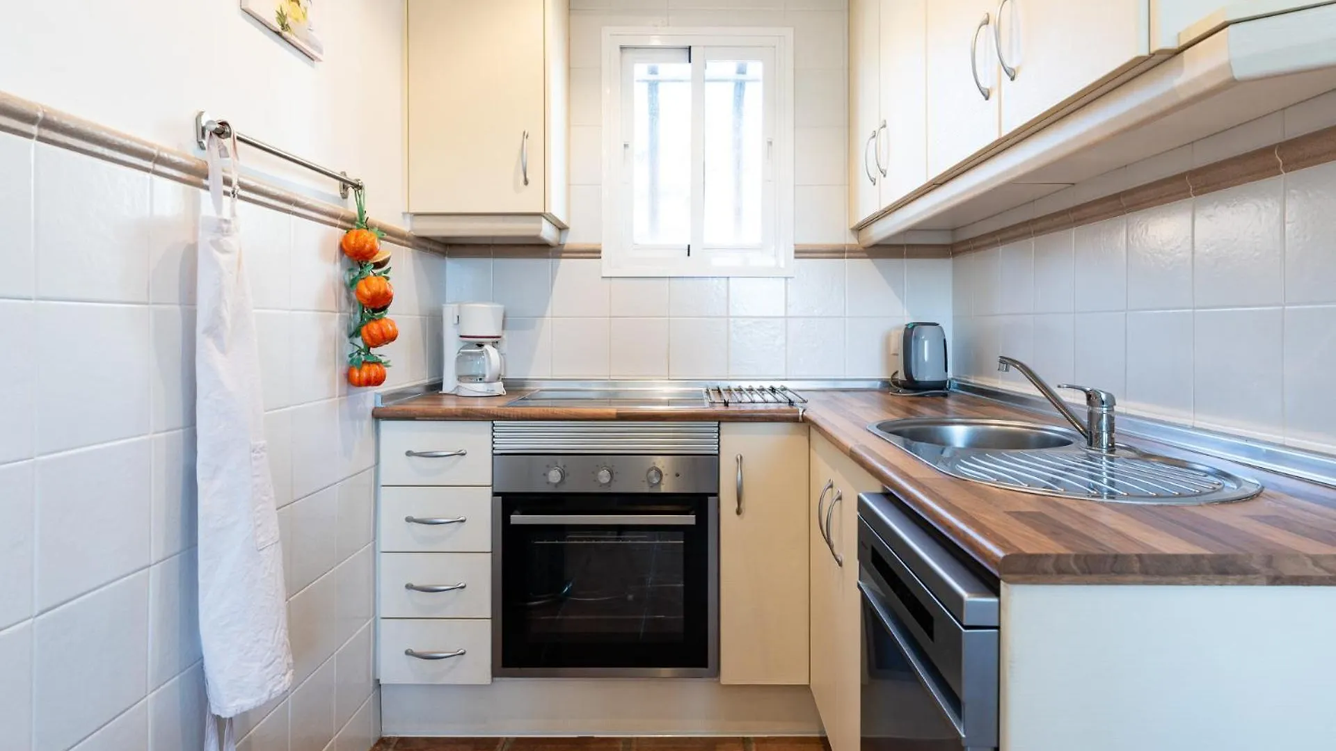 Beautiful Townhouse Close To Fuengirola Malaga Holiday home